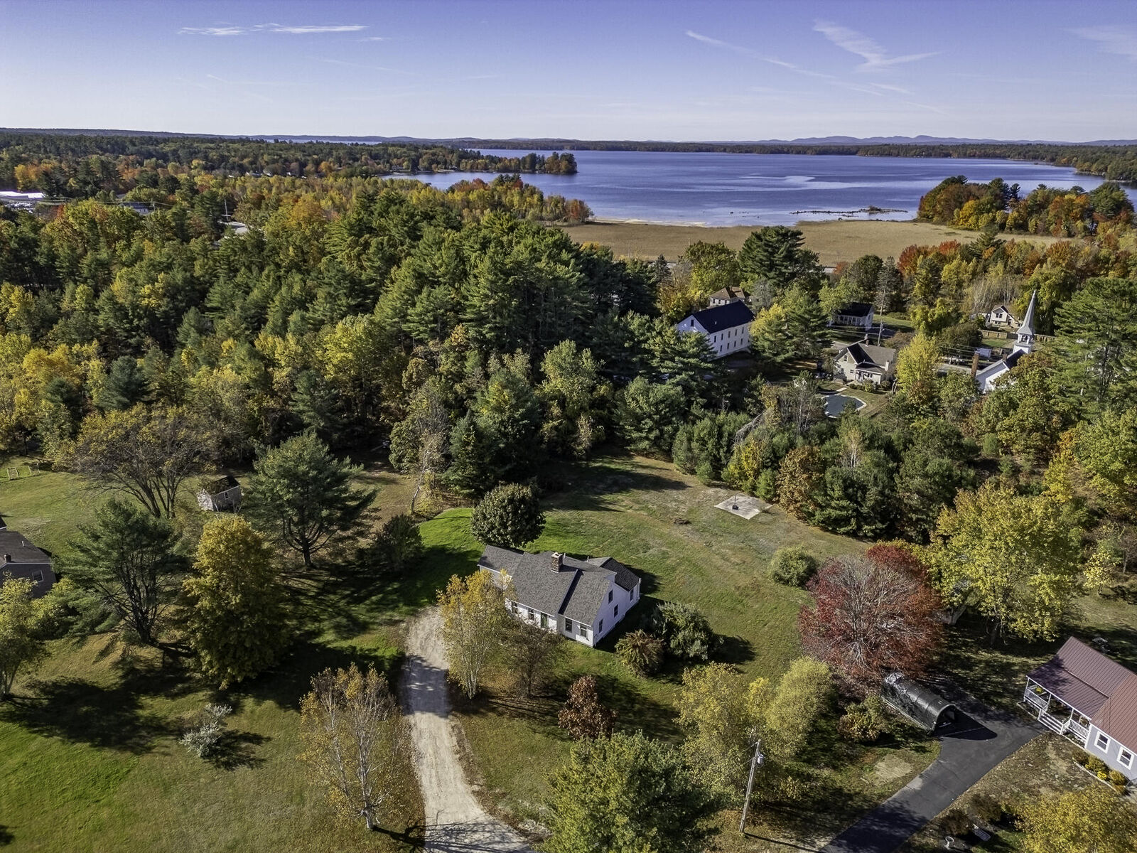 Property Photo:  7 Salmon Run  ME 04071 