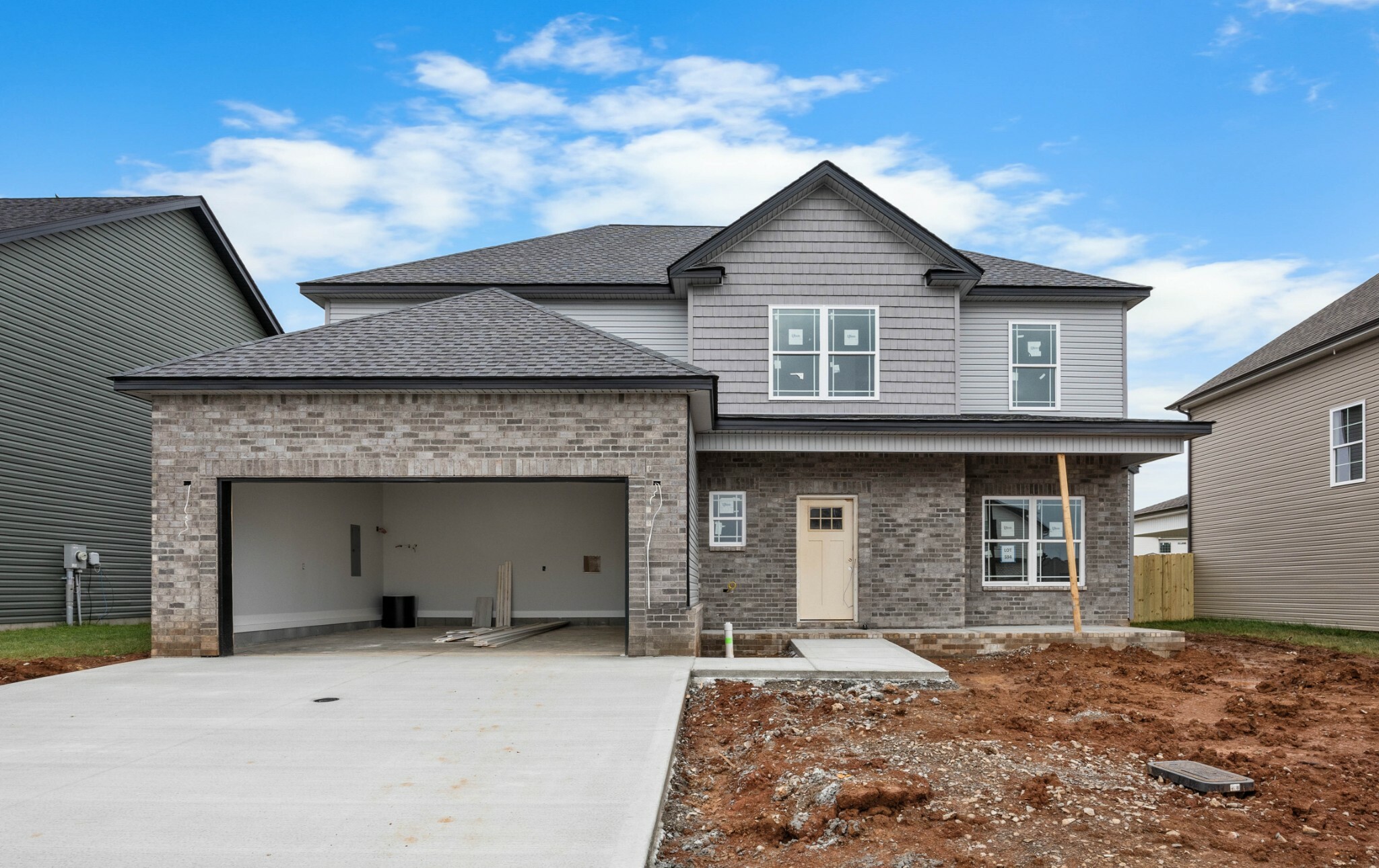 Property Photo: 961 Isaac Dr TN 37040