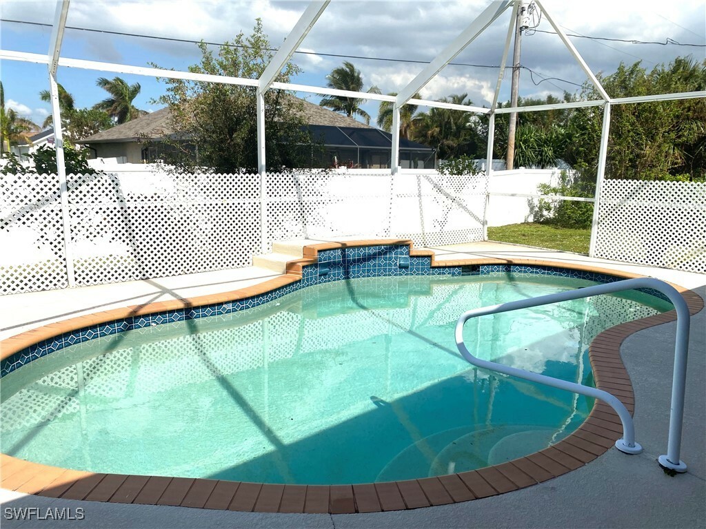 Property Photo: 1733 SW 40th Terrace FL 33914