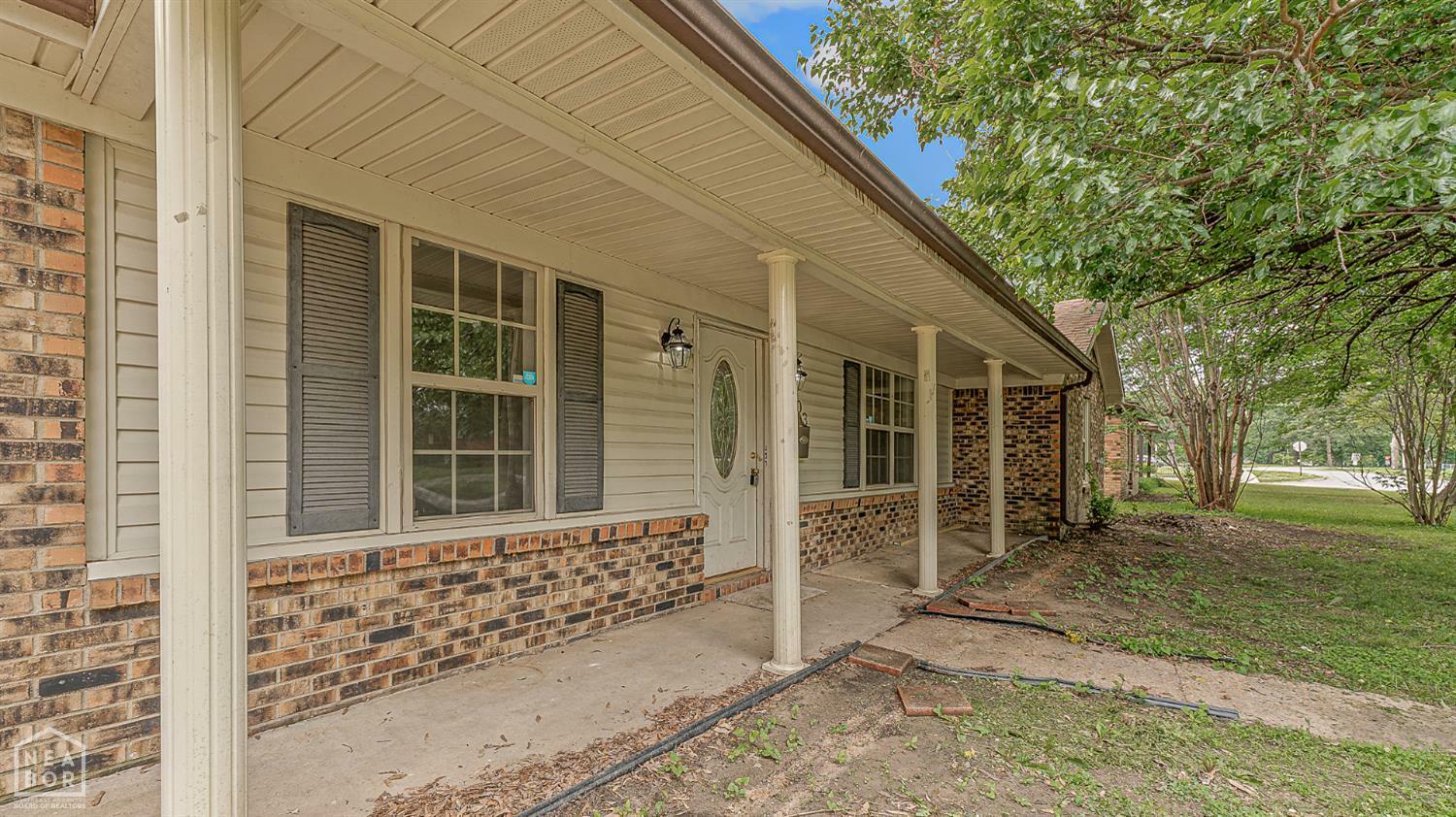 Property Photo: 803 Robindale Road AR 72315
