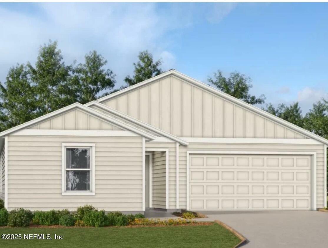 Property Photo: 10824 Lishwood Way FL 32219