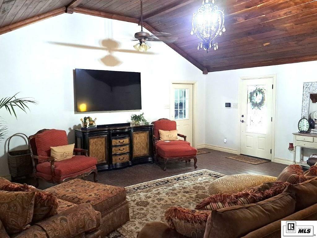 Property Photo: 230 Stack Road LA 71292