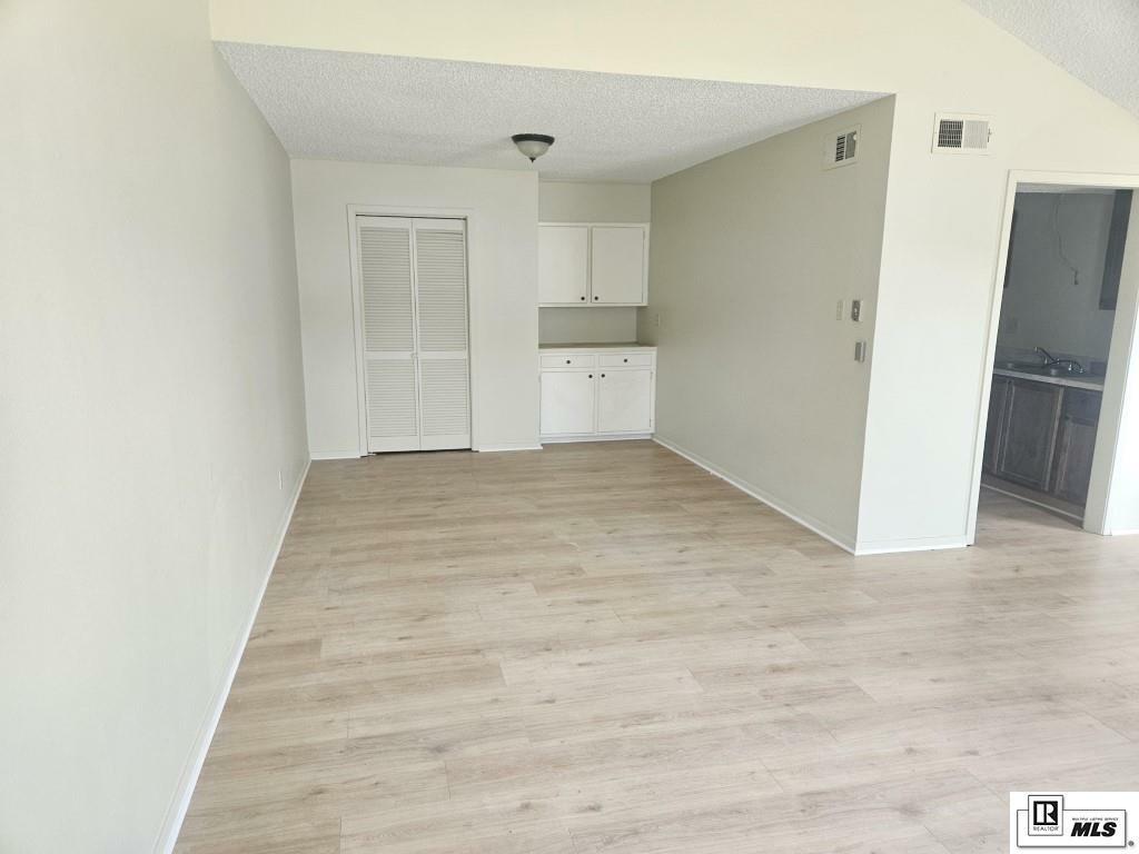 Property Photo: 106 Elmhurst Circle LA 71203