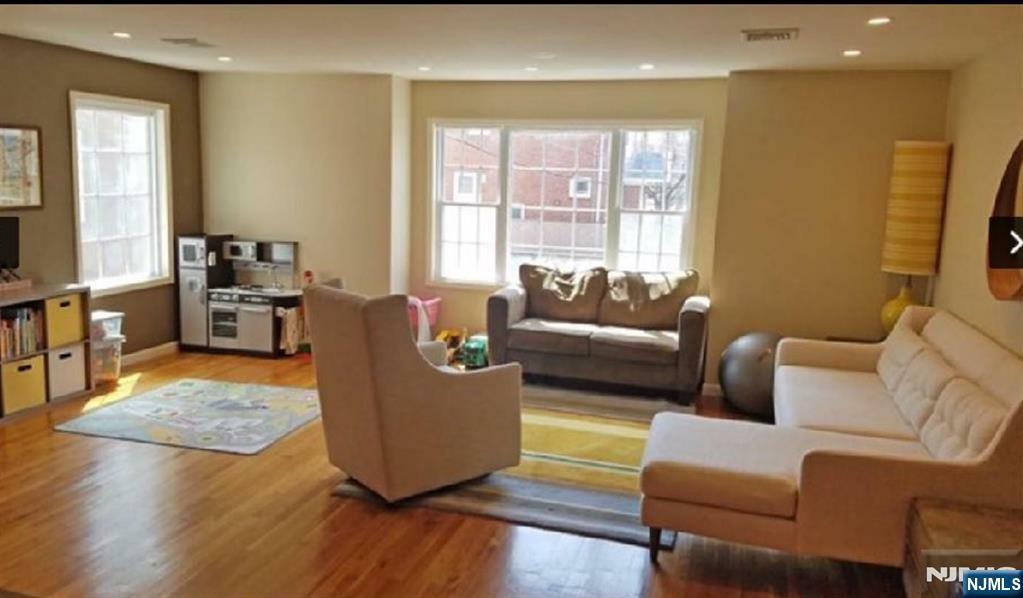 Property Photo: 150 Grand Avenue 2A NJ 07601