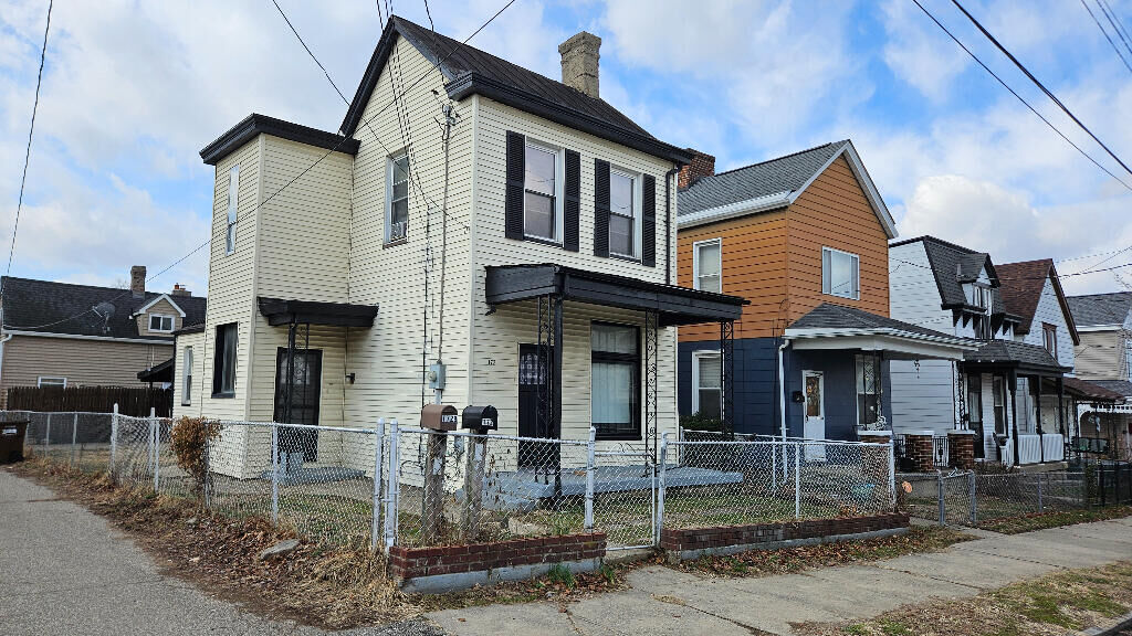 Property Photo: 172 Van Voast Avenue KY 41073