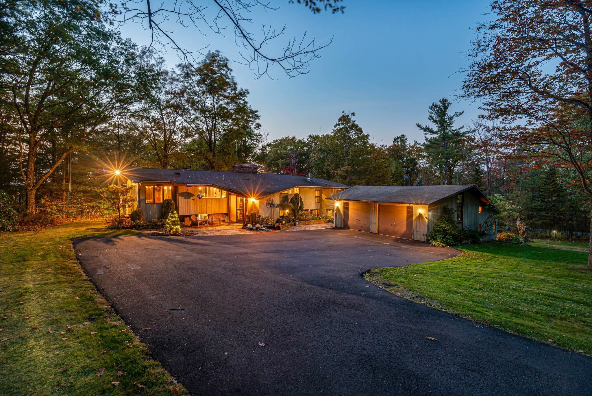 Property Photo: 1 Lakeview Drive NH 03755
