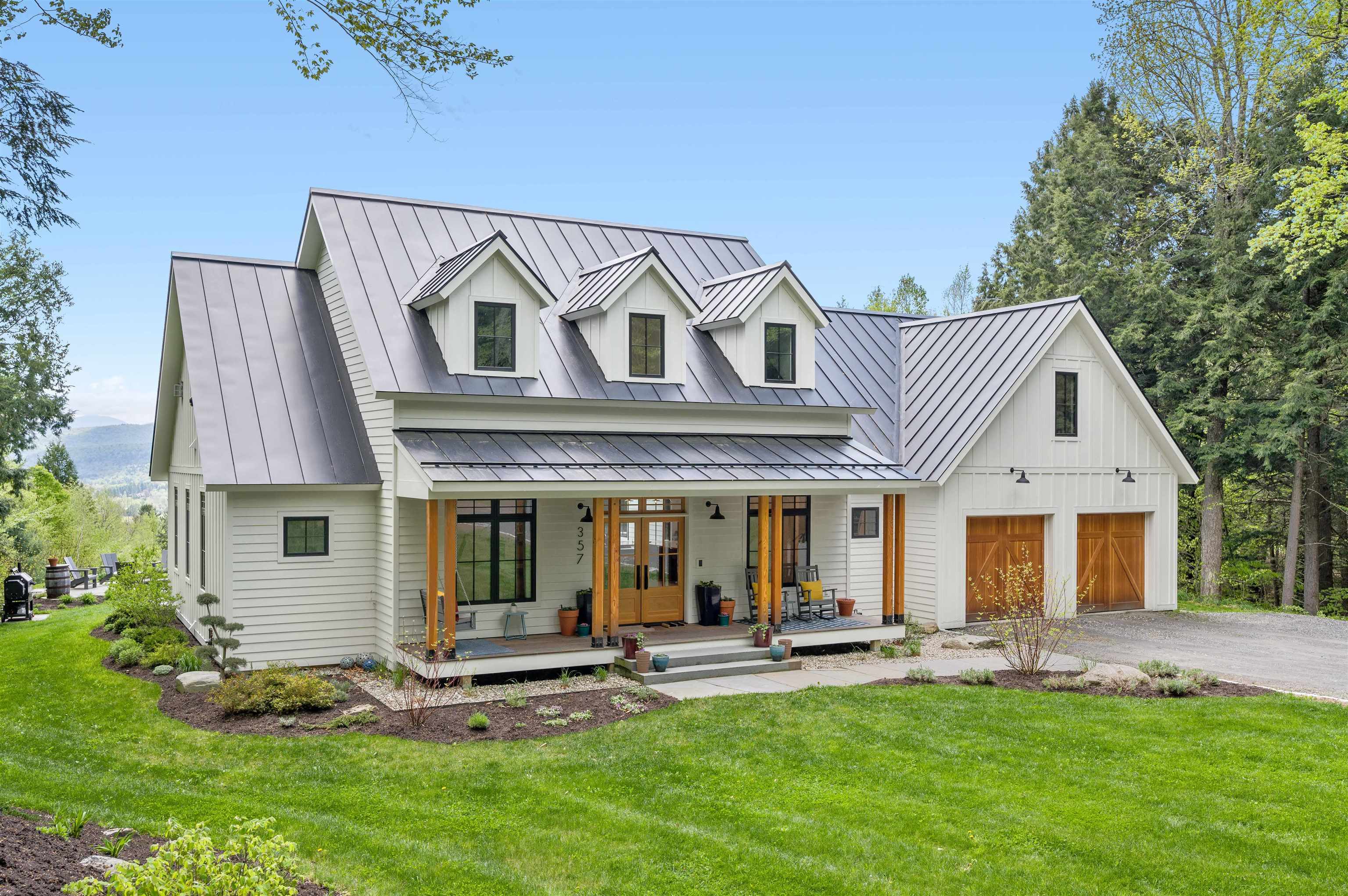 Property Photo: 357 Country Club Loop VT 05672