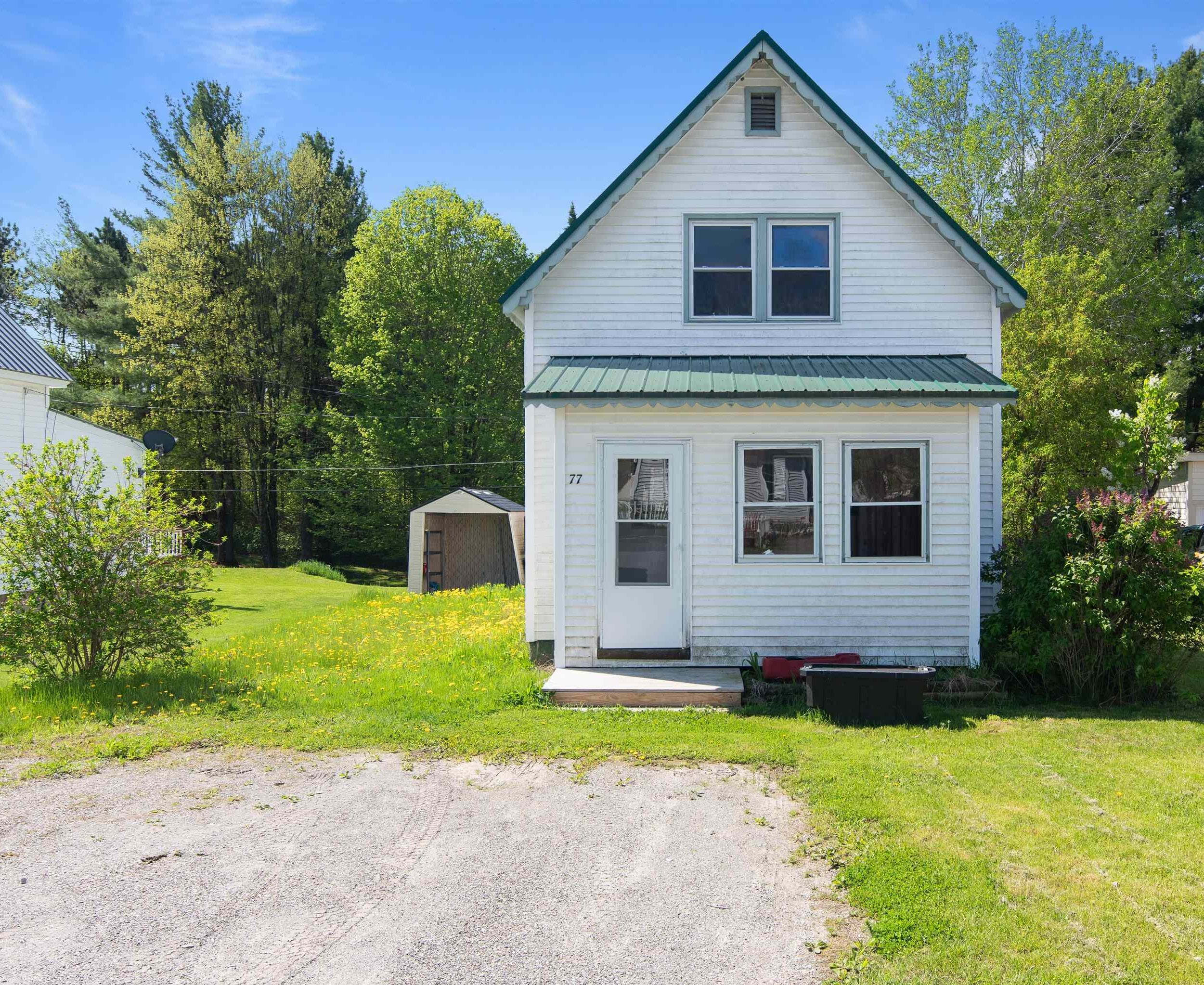 77 School Street  Sheldon VT 05485 photo