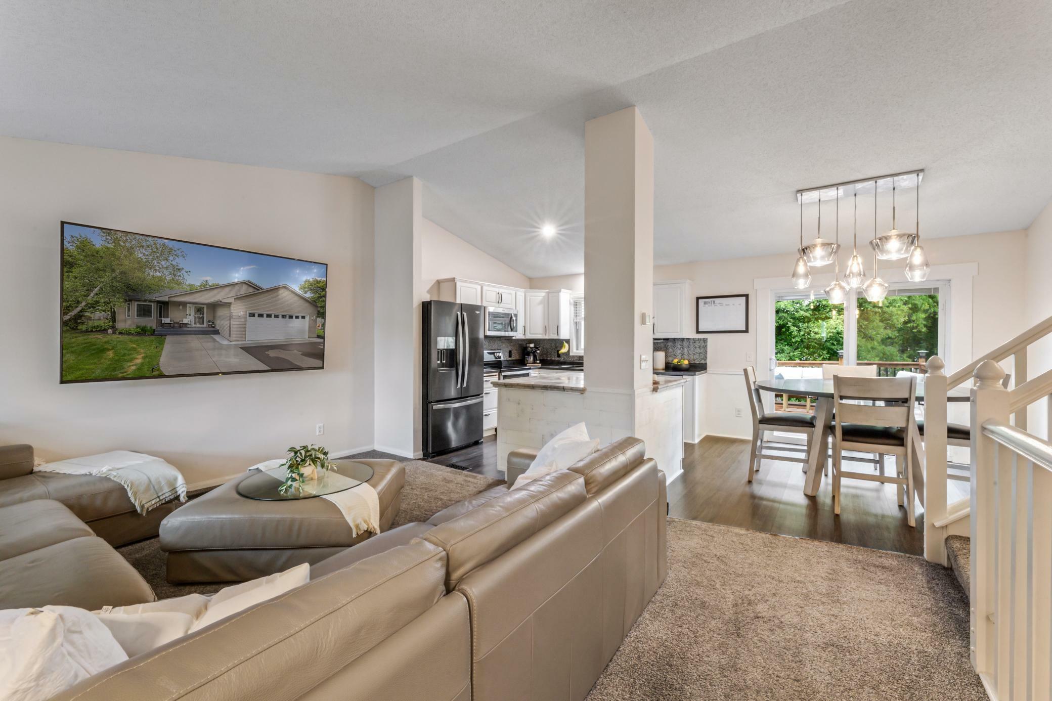 Property Photo: 1433 Highland Court MN 55082