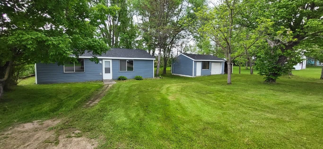 Property Photo: 310 Lincoln Street E MN 56318