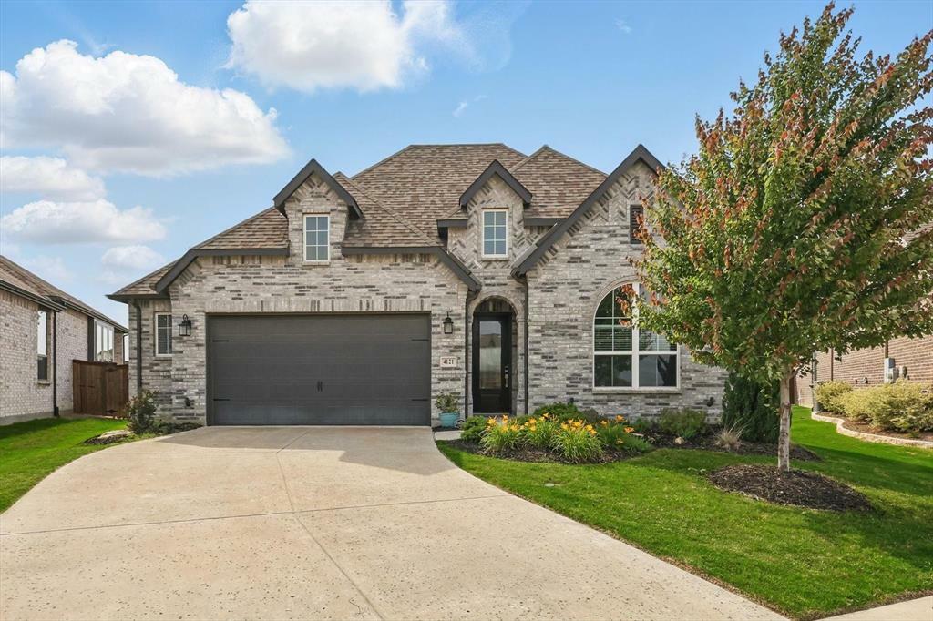 Property Photo: 4121 Crossroads Court TX 75068