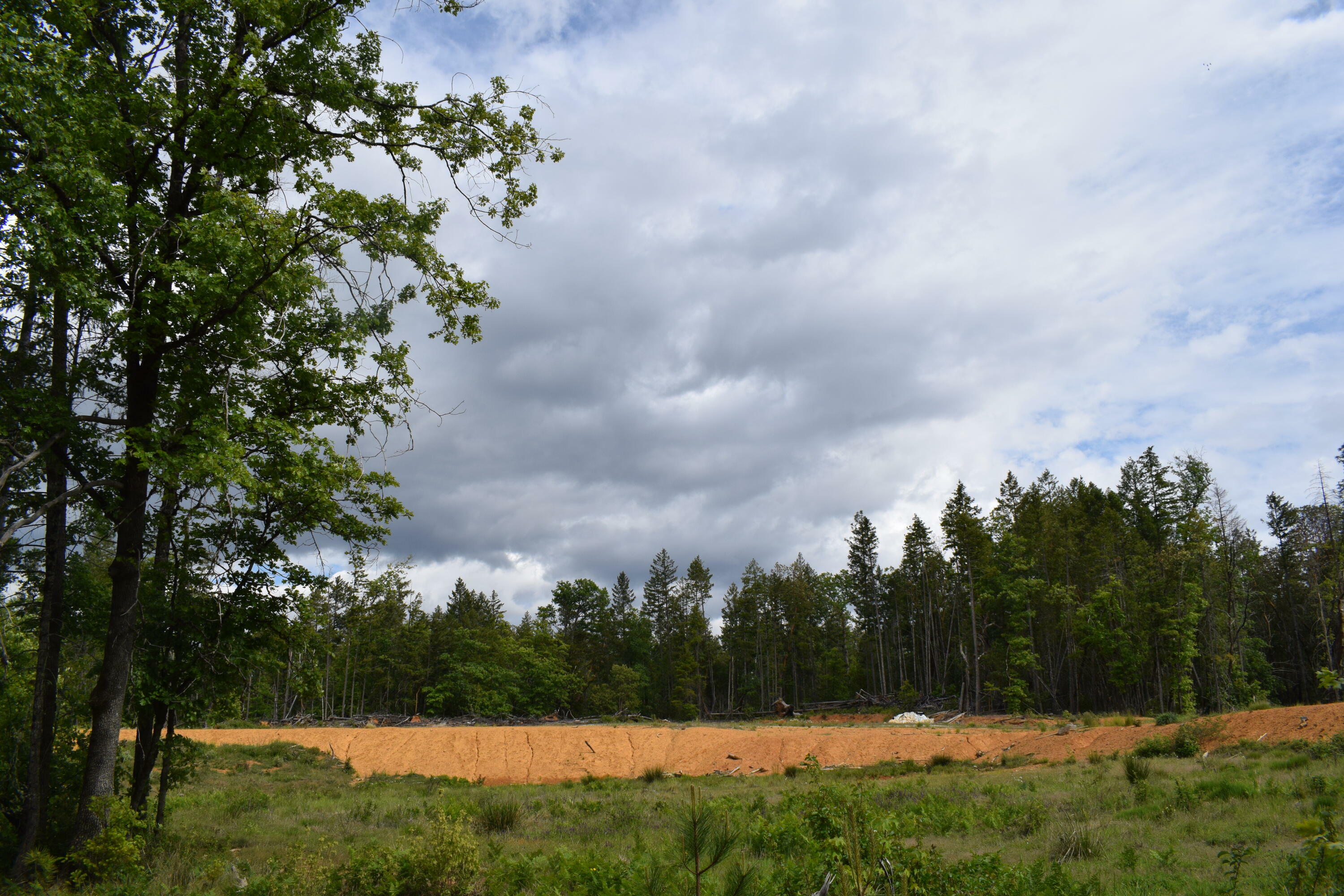 Property Photo: 35000 Redwood Highway OR 97523