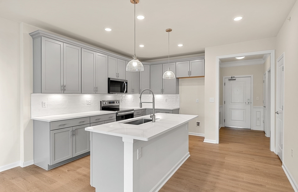 300 Martins Landing Way 9503  North Reading MA 01864 photo