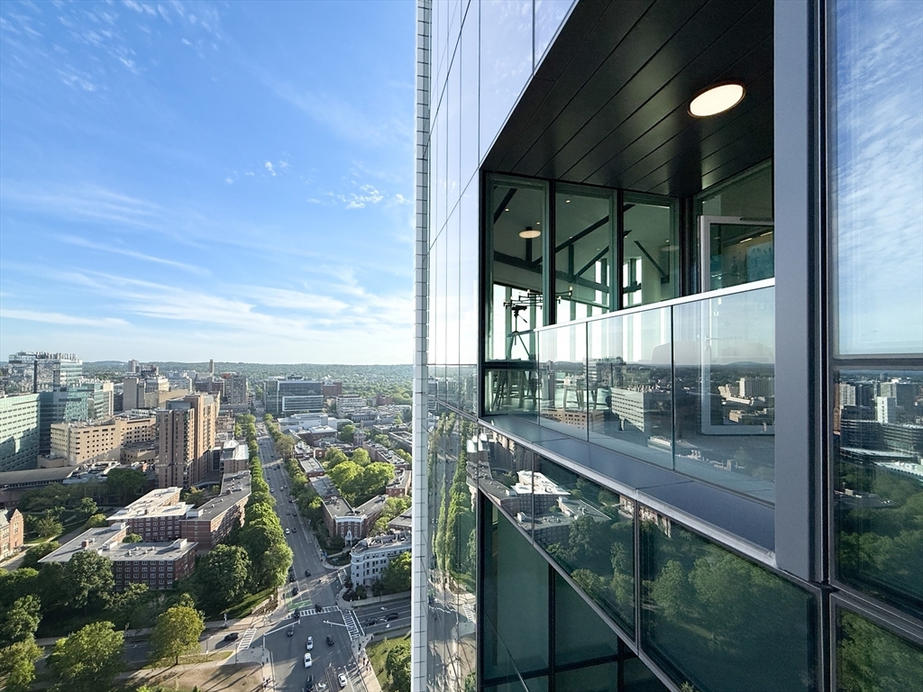 188 Brookline Ave Ph29a  Boston MA 02215 photo