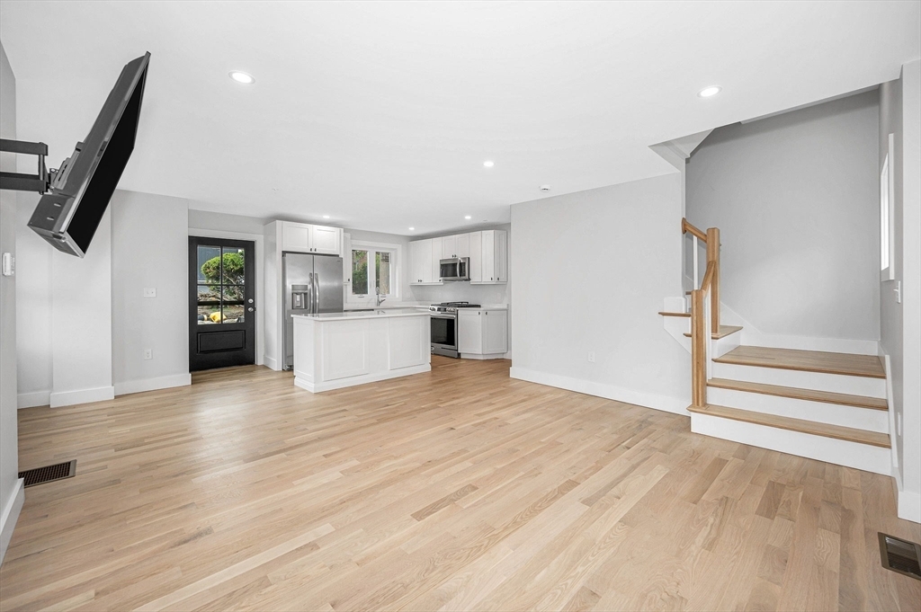 Property Photo:  1514 Gorham Street 2  MA 01852 