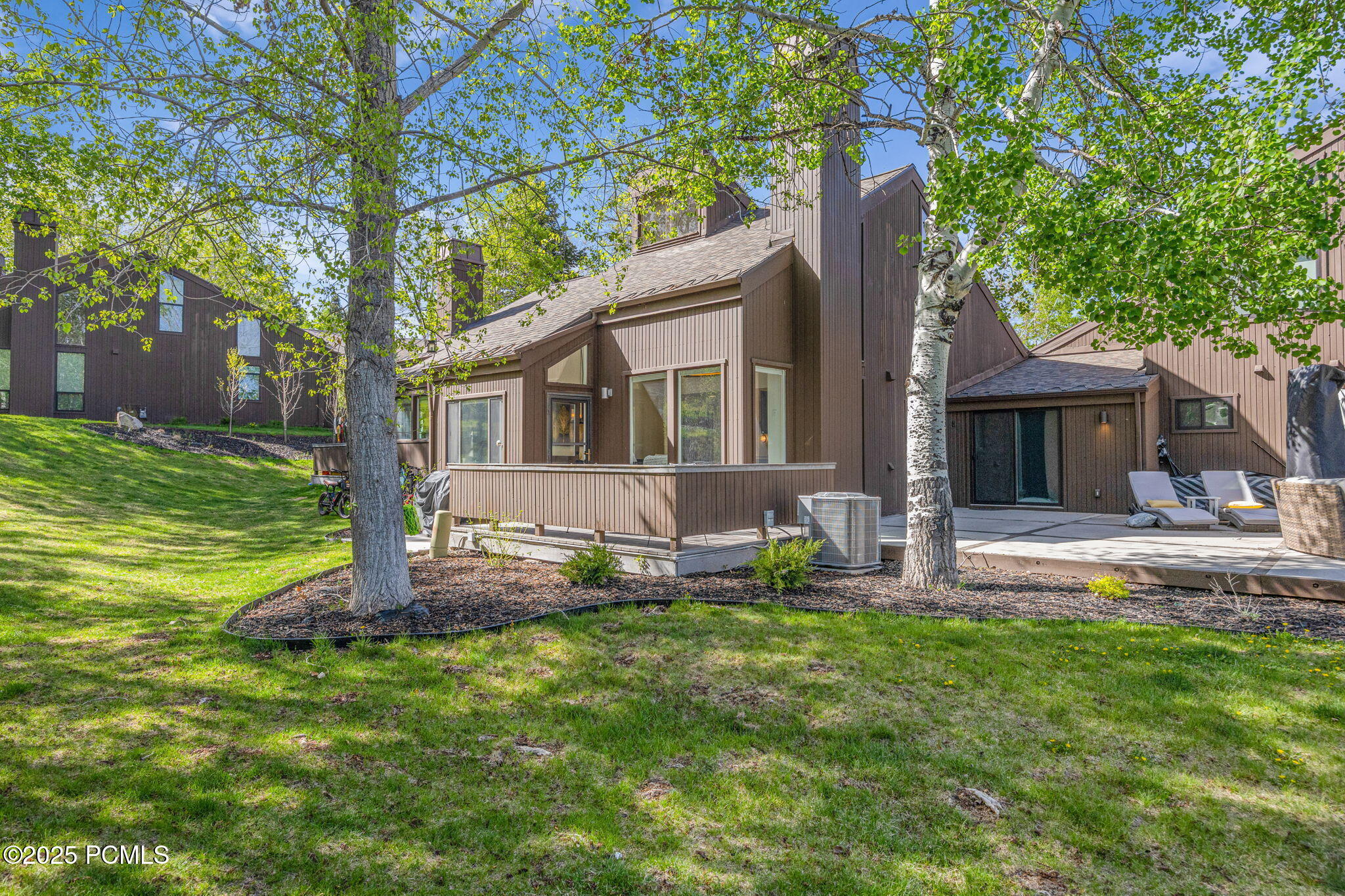 Property Photo: 1561 Three Kings Drive 87 UT 84060