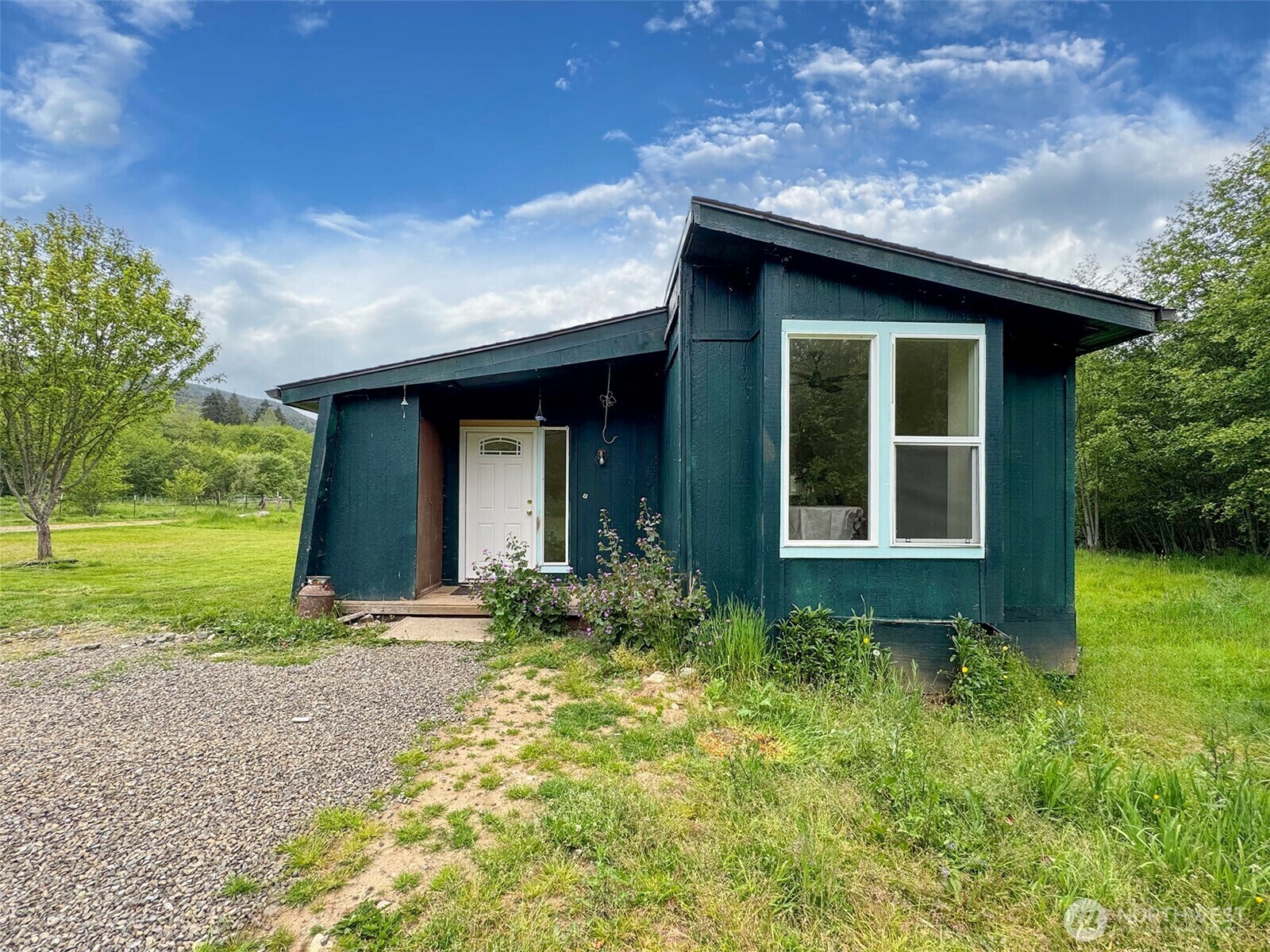 Property Photo: 276 Dunmire Road WA 98363