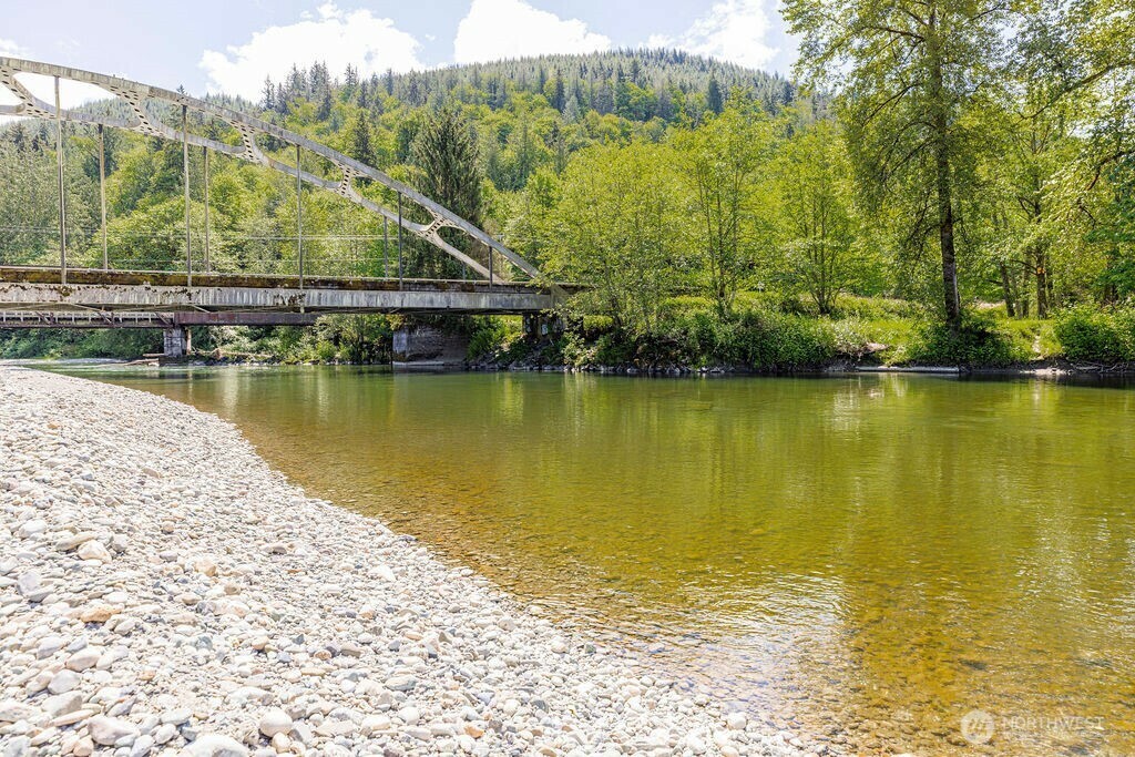 Property Photo: 301 Hillis Road WA 98223