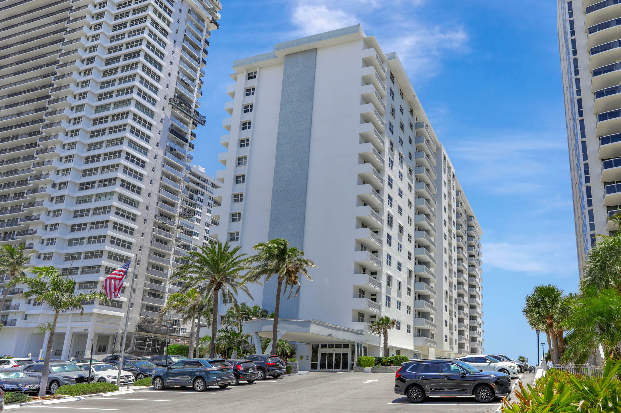 Property Photo: 4250 Galt Ocean Drive 11C FL 33308