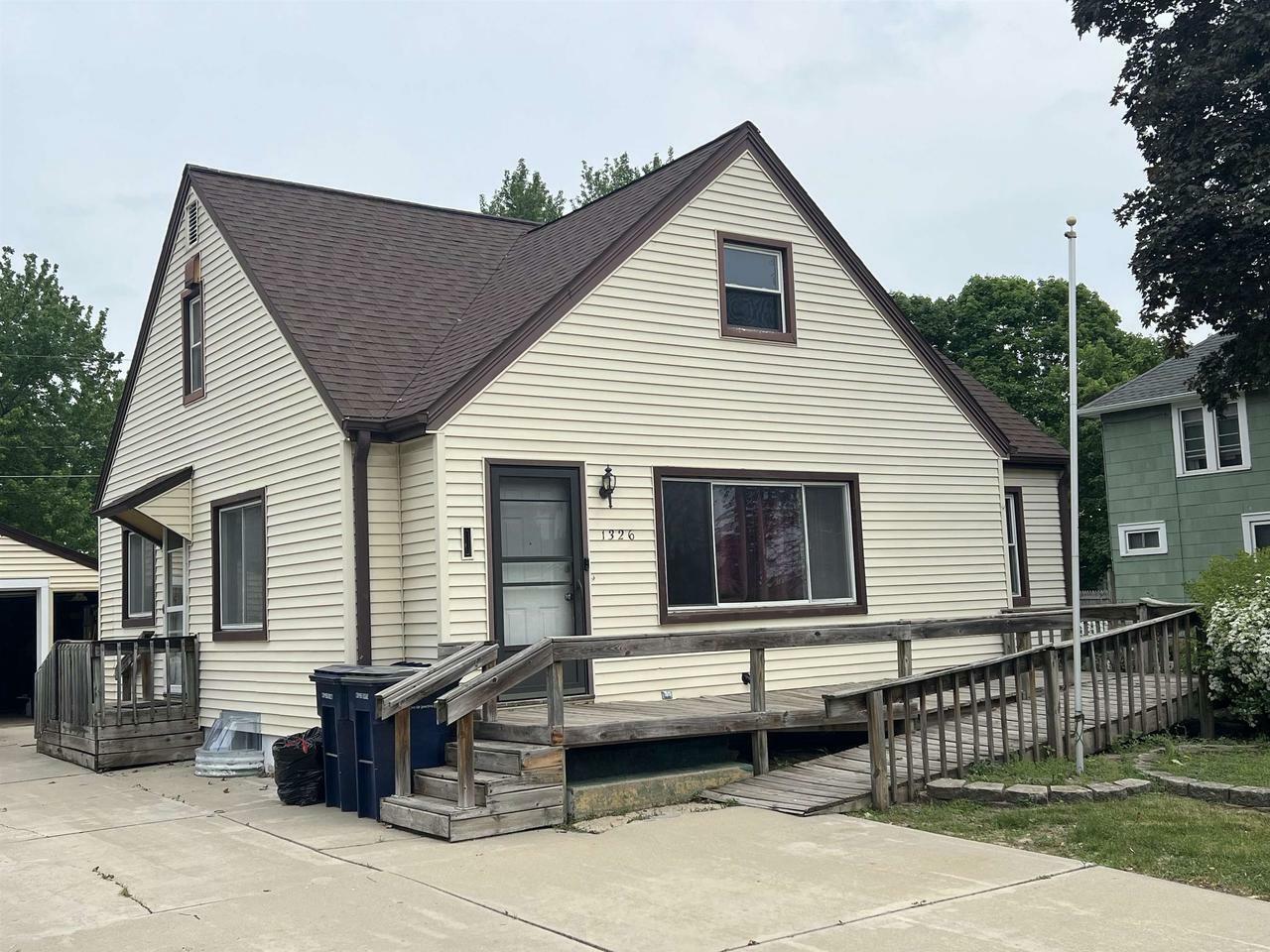 Property Photo: 1326 Barham Avenue WI 53548