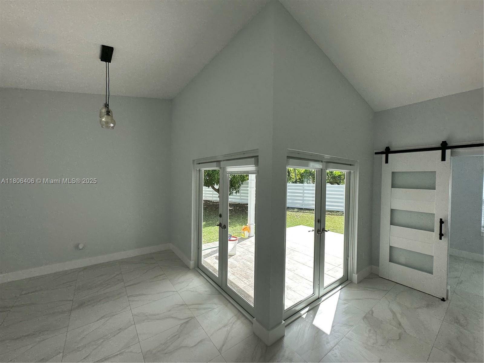 Property Photo: 14568 SW 142nd Ct Cir S FL 33186