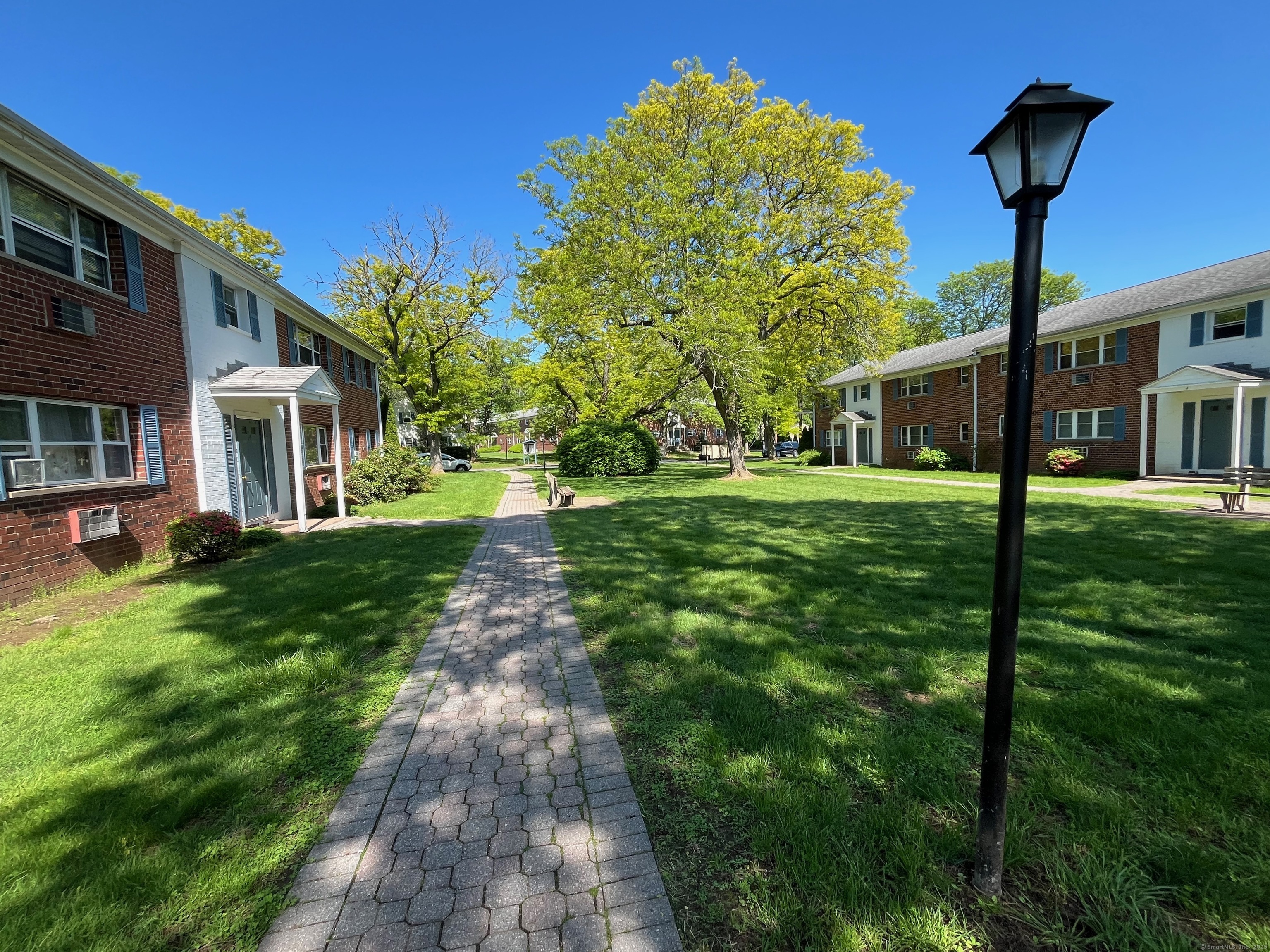 Property Photo: 14 Colonial Drive D CT 06067