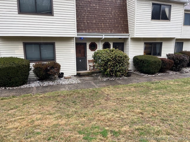 Property Photo:  757 Lake Avenue Apt 3  CT 06010 