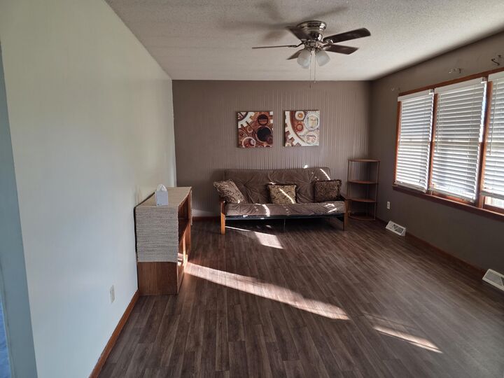 Property Photo: 1611 9th Street MO 65775