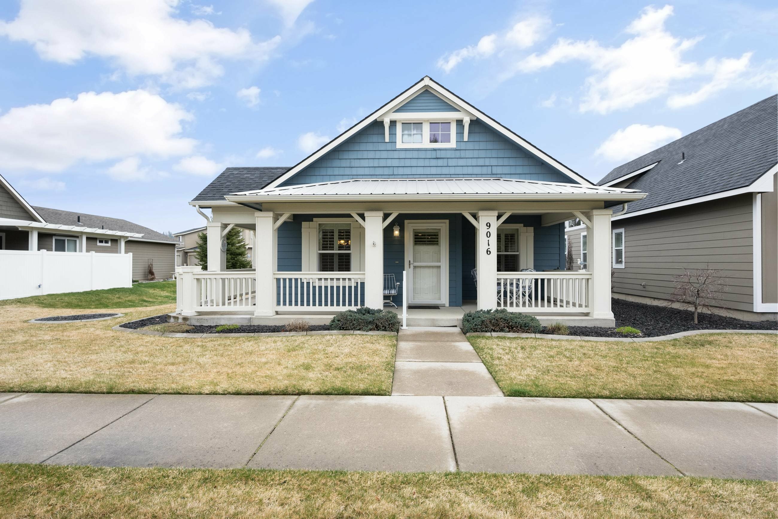 Property Photo: 9016 N Sundance Dr WA 99208