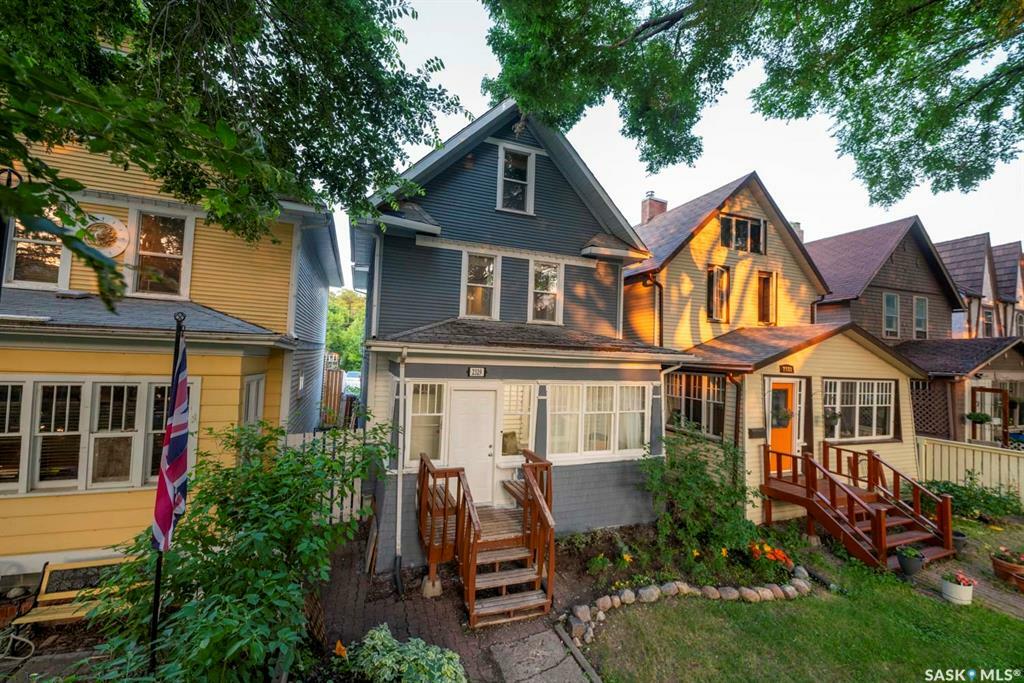 Photo de la propriété: 2329 Montreal Street SK S4P 1L9