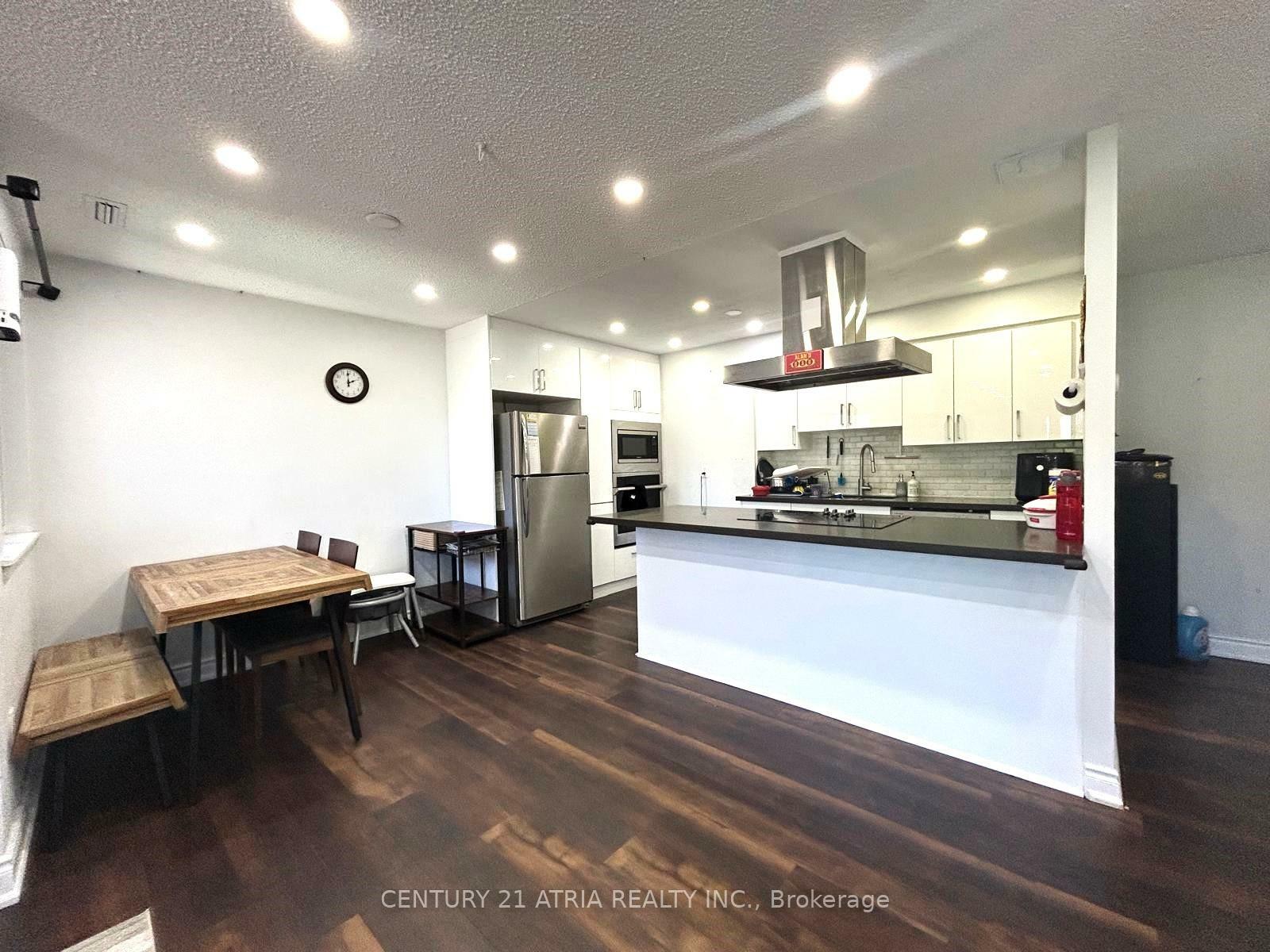 Property Photo: 4001 Don Mills Road 324 ON M2H 3J8