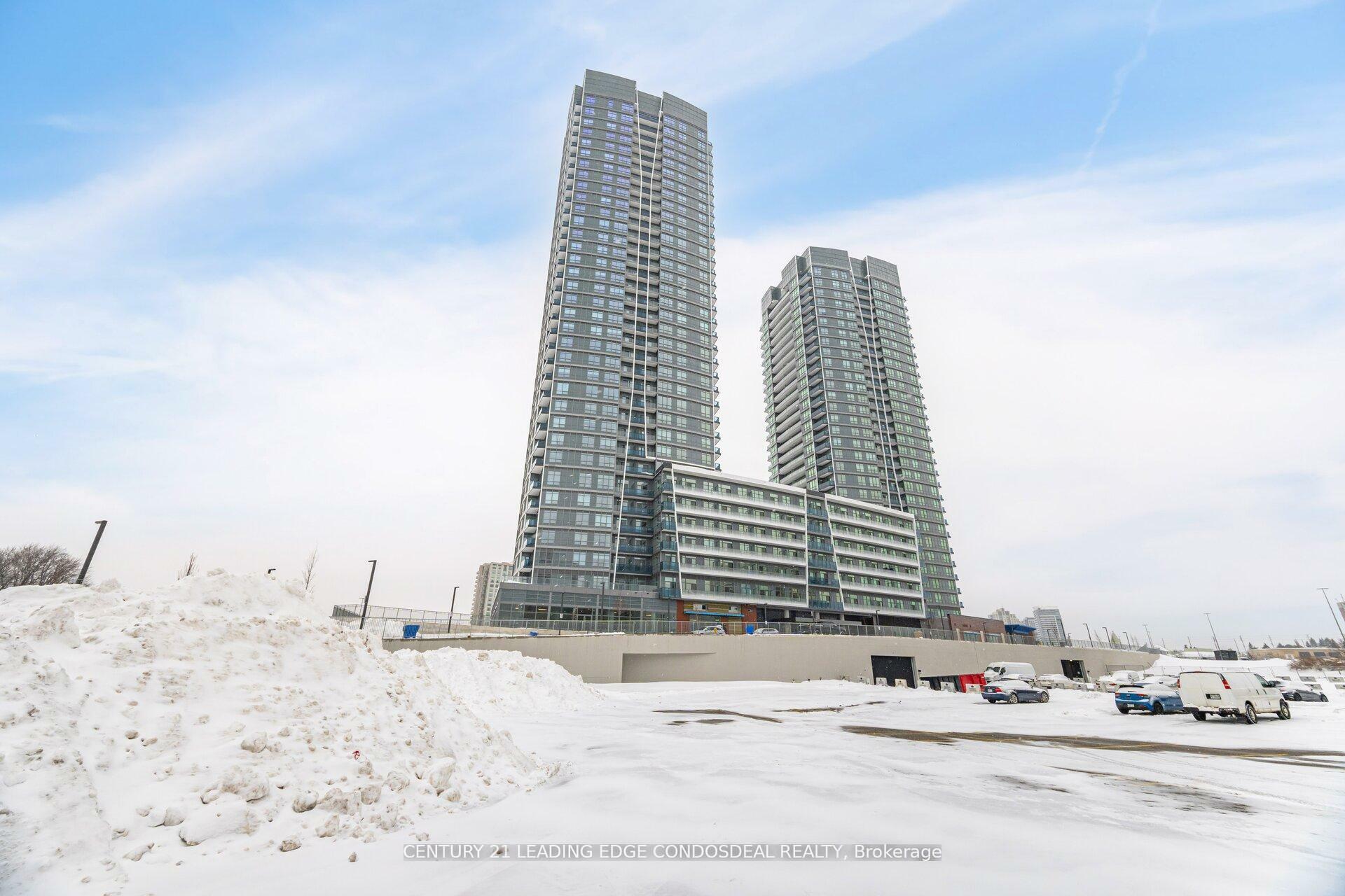Photo de la propriété: 30 Upper Mall Way Ph03 ON L4J 0L7