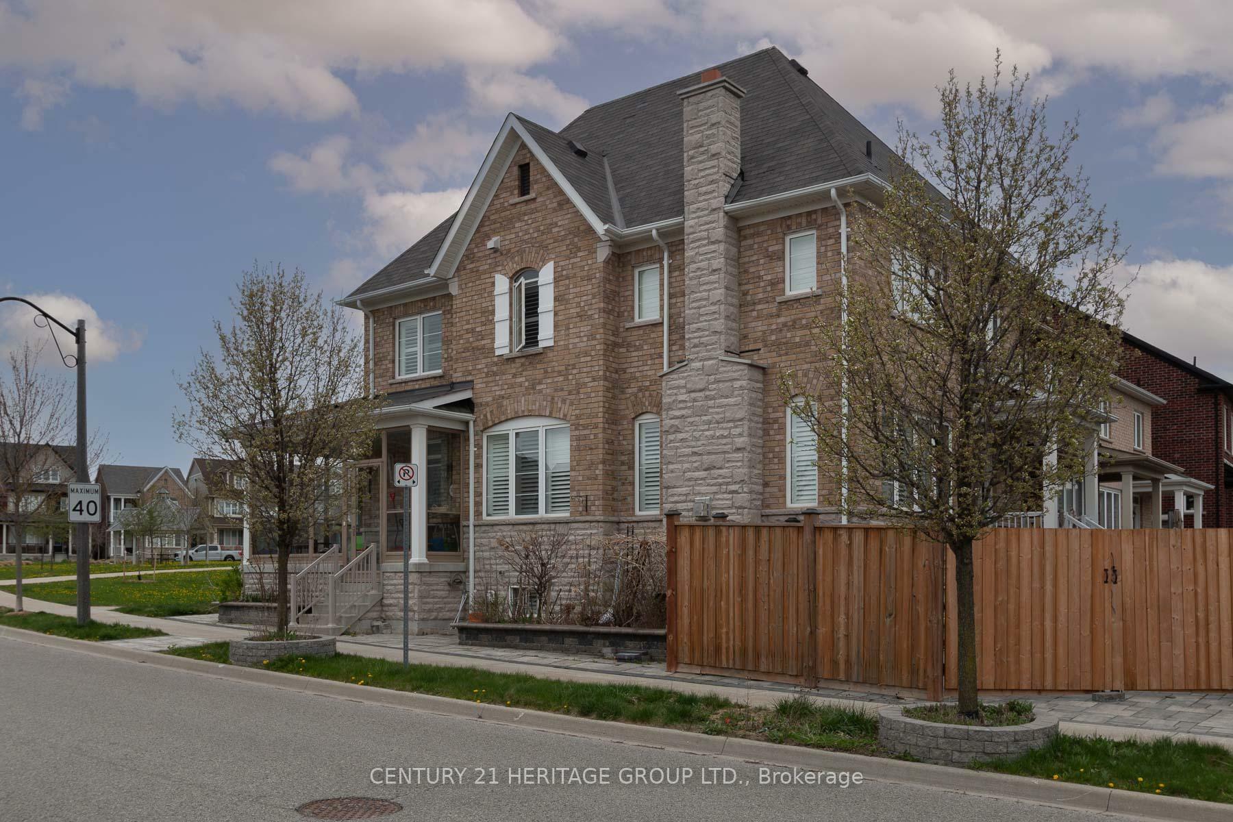 Property Photo: 107 Lawrence Pilkington Avenue ON L5B 0Y6