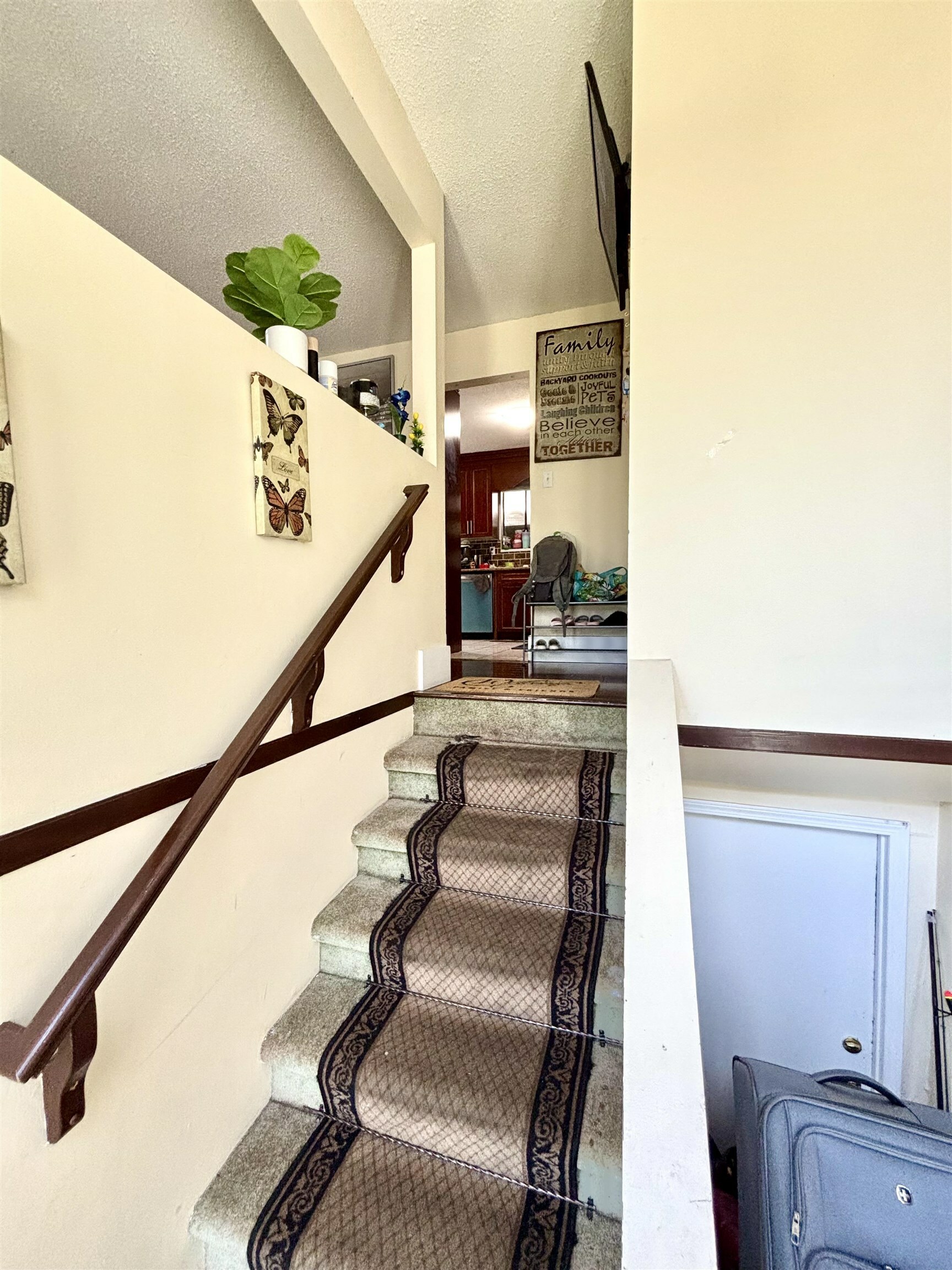 Property Photo: 14863 87A Avenue BC V3S 5X4