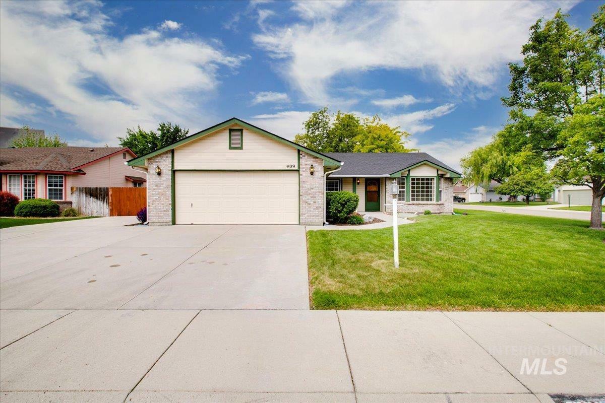 409 S Canvasback Ave  Meridian ID 83642 photo