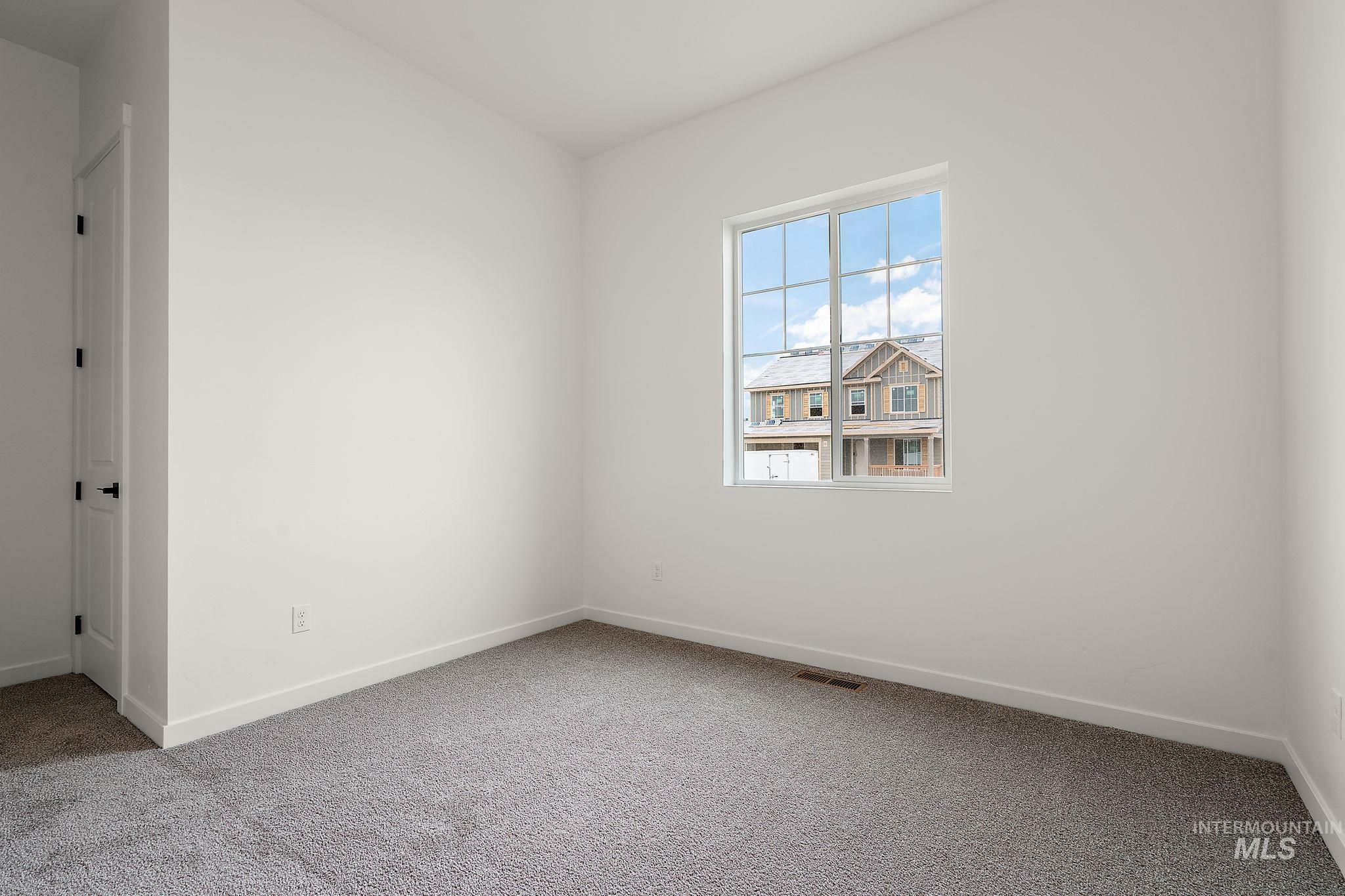 Property Photo:  1443 White Cliffs St  ID 83644 