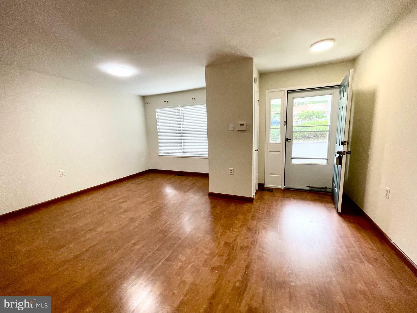 Property Photo: 3874 Marquis Place VA 22192