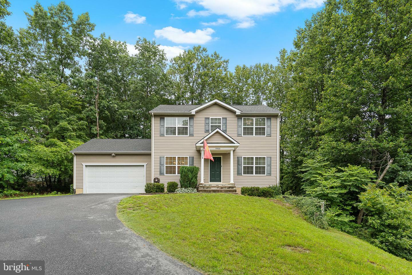 Property Photo: 9900 Wellford Court VA 22407
