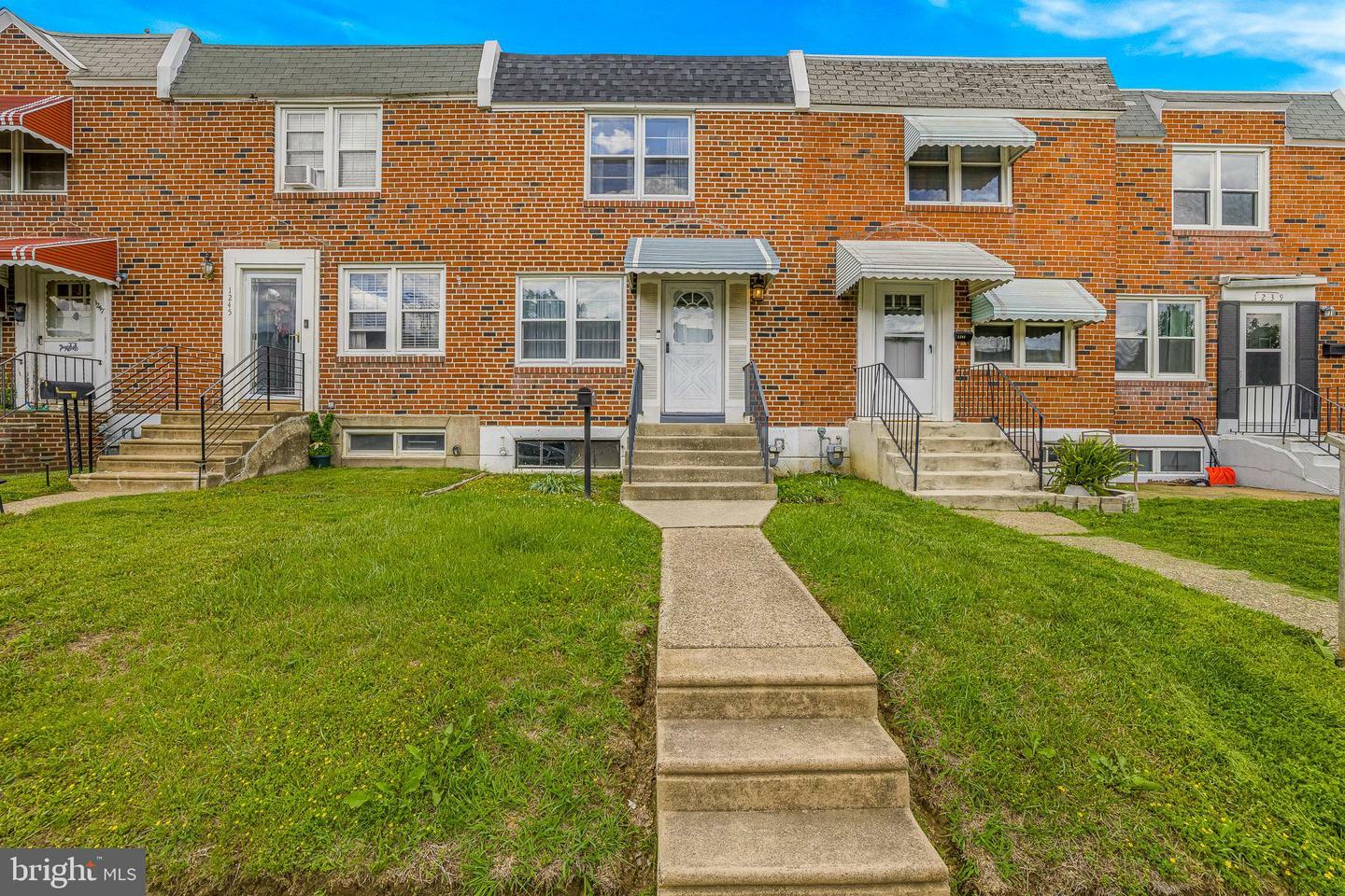 Property Photo: 1243 Maple Avenue DE 19805