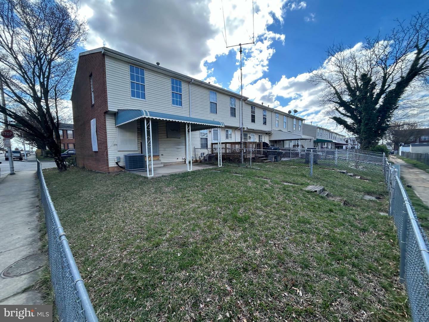 Property Photo:  1222 N Calhoun Street  MD 21217 