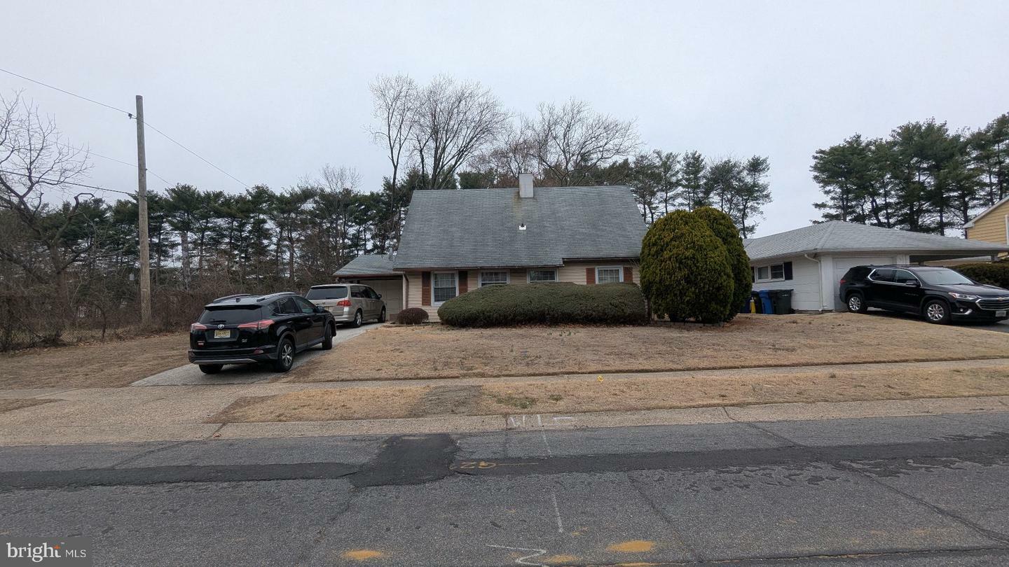 Property Photo: 71 Shawmont Lane NJ 08046