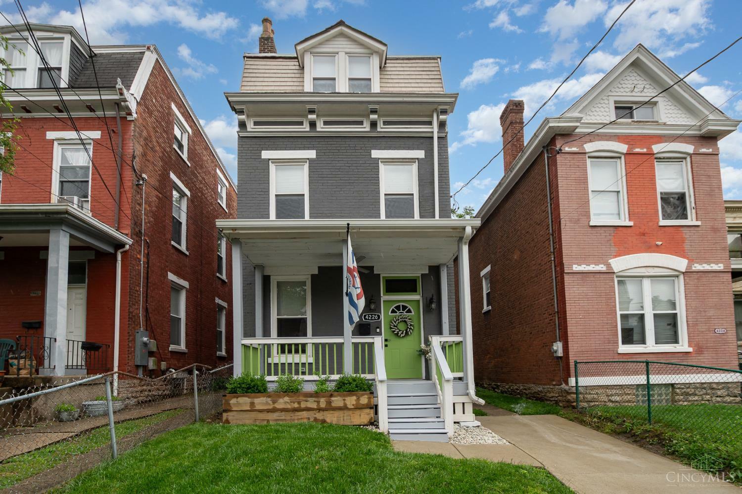 4226 Chambers Street  Cincinnati OH 45223 photo