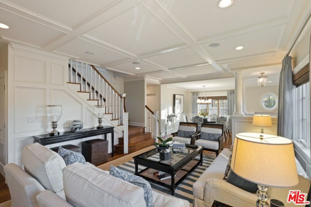Property Photo: 748 Muskingum Ave CA 90272