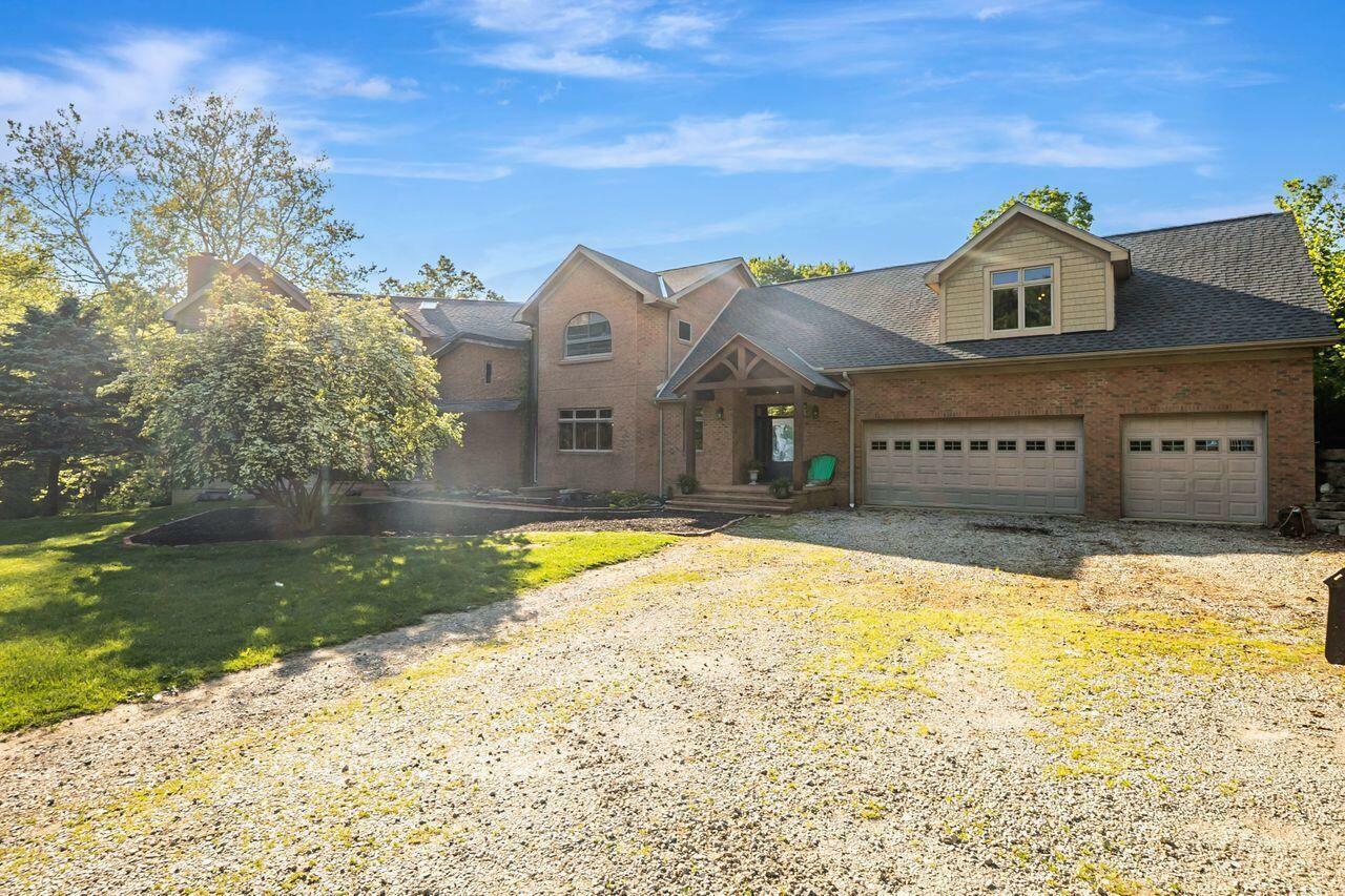 Property Photo: 534 Branch Road OH 43701