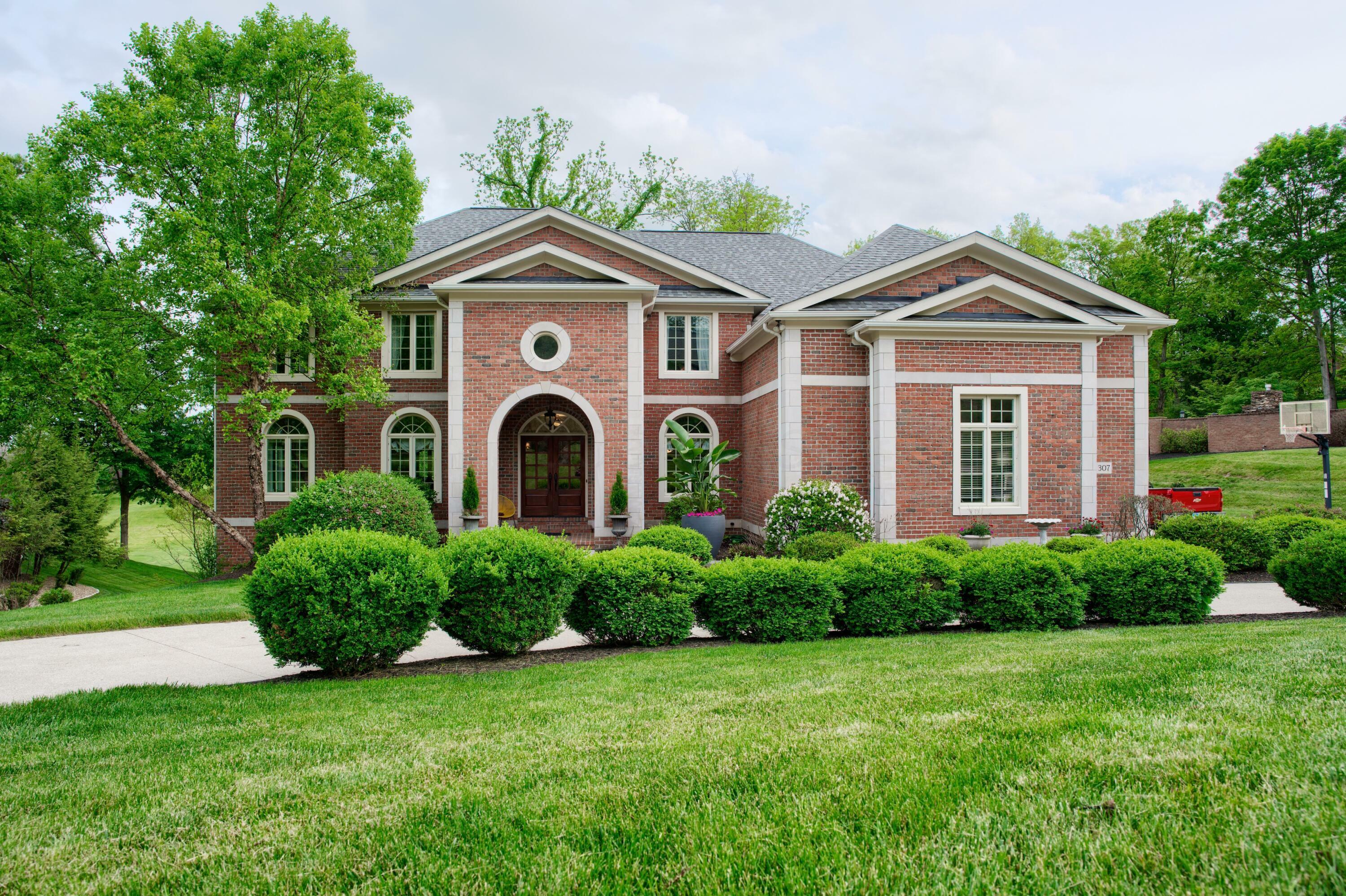 Property Photo: 307 Bryn Du Drive OH 43023