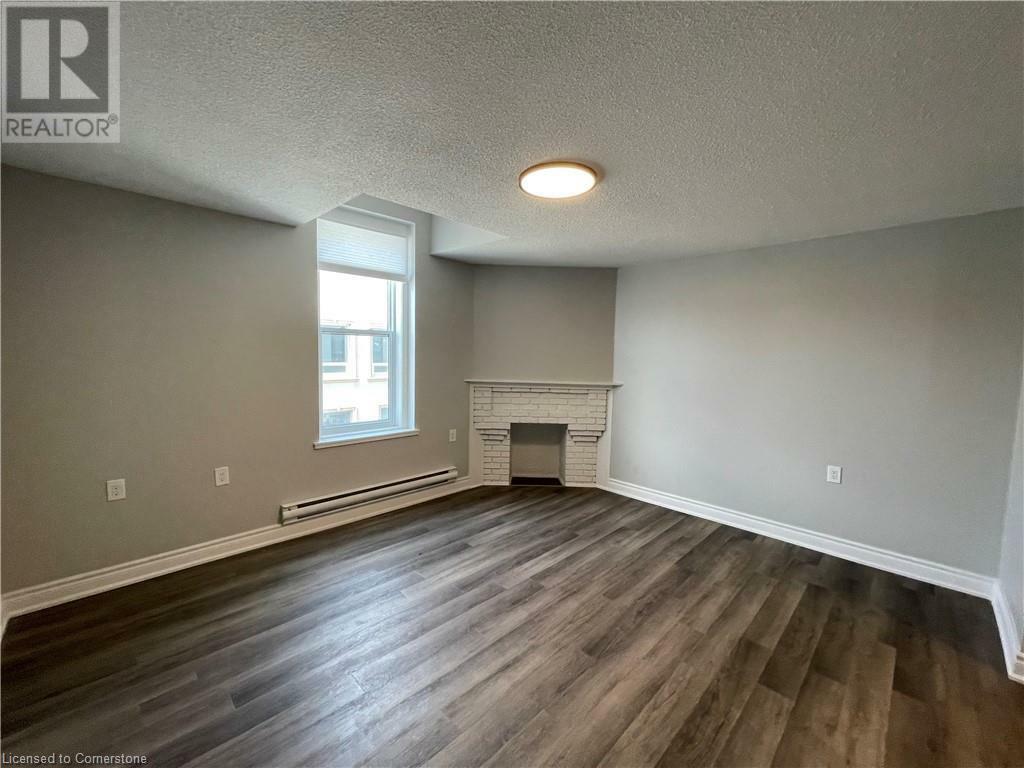 Property Photo: 69 East Main Street 204 ON L3B 3W4