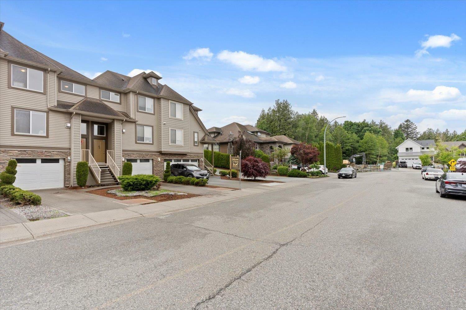 Property Photo: 46778 Hudson Road 41 BC V2R 0K4