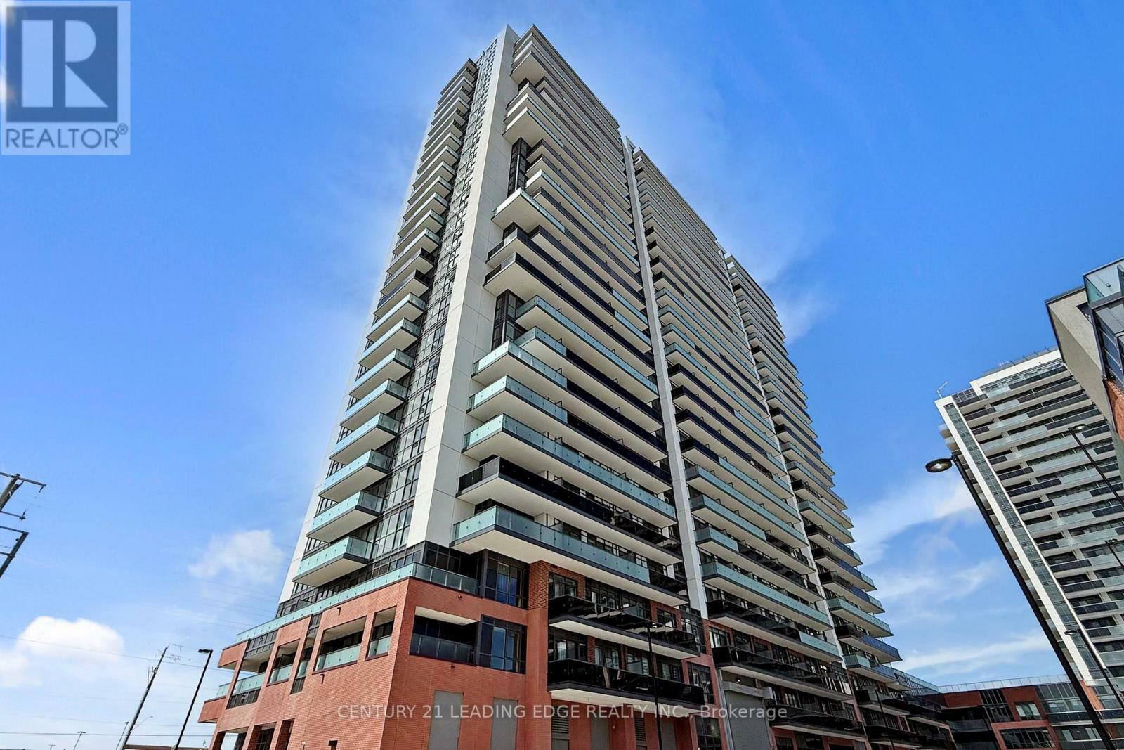 Property Photo:  2545 Simcoe Street 2503  ON L1L 0W3 