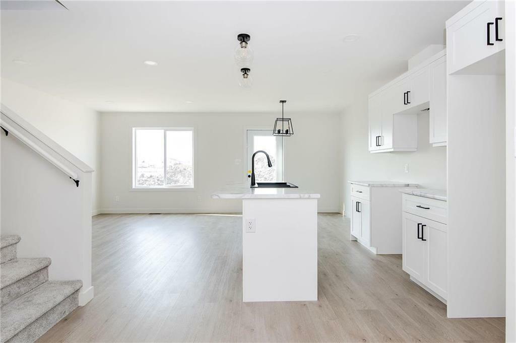 Photo de la propriété: 57 Kootenay Way MB R5G 2Y1
