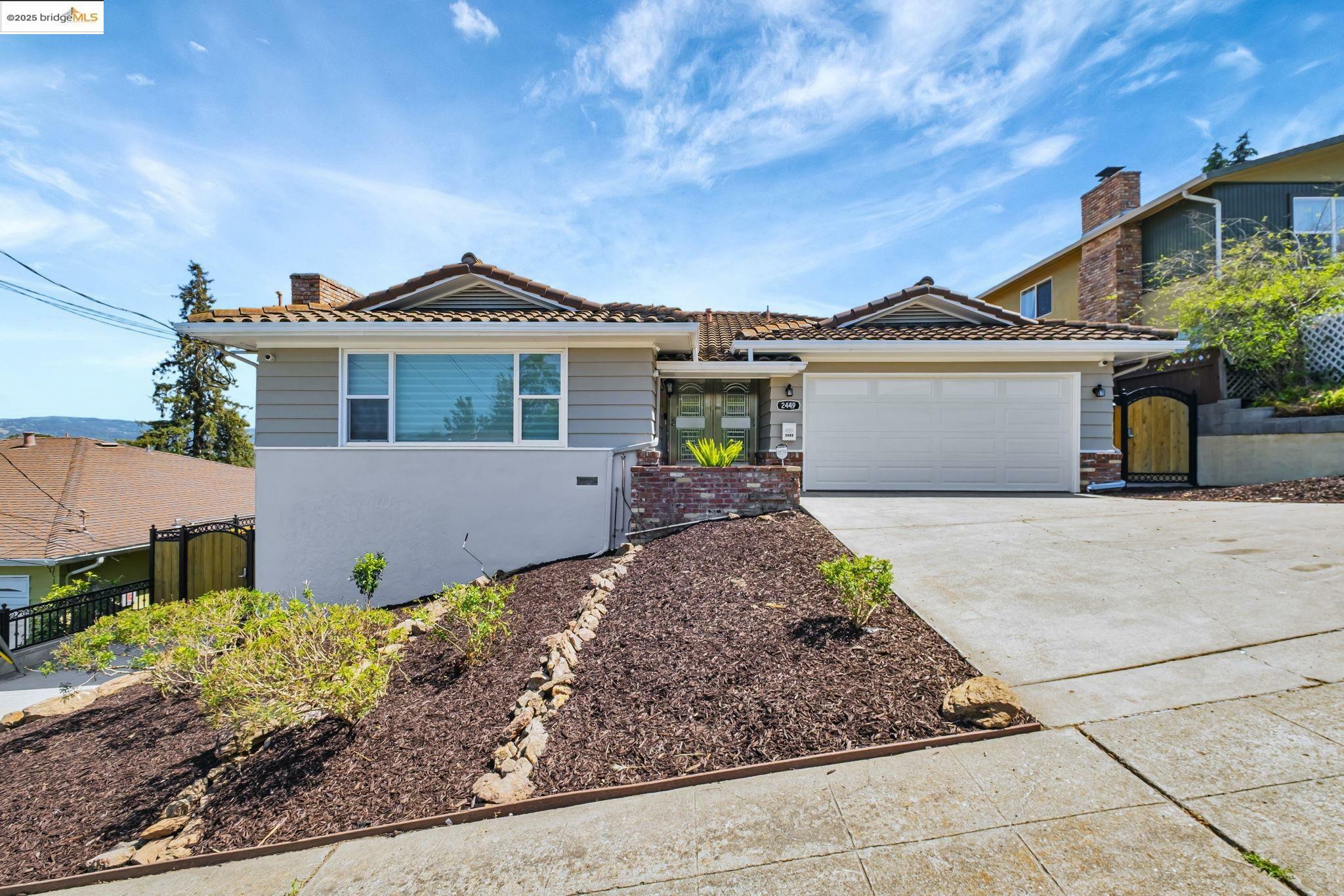 Property Photo: 2449 Riffel Ct CA 94546